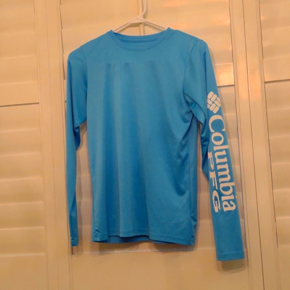 Columbia youth long sleeve shirt